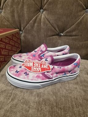 New Vans Kids' Girls Classic Slip-On Butterfly Pattern Sneakers Size 2